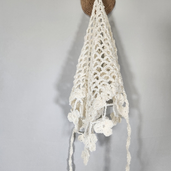 Hand-made White Mesh Hair Kerchief/Bandana with Tassel Trim - Picture 5 of 5